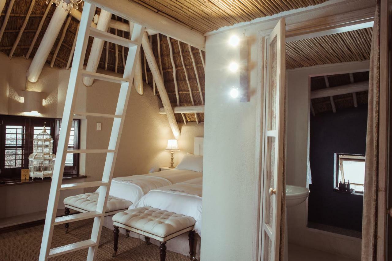 וואלביס ביי Iris Boutique Hotel מראה חיצוני תמונה